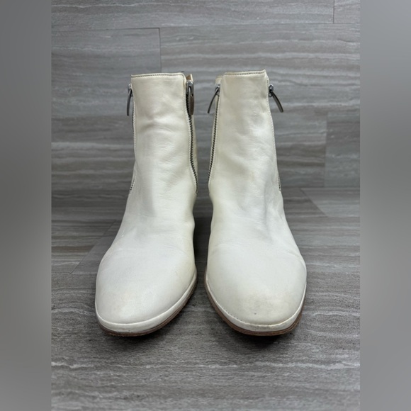 I.N.K. Block Heel Ankle Side Zip Cream Leather Boots EU 39 US  8 - Picture 2 of 12